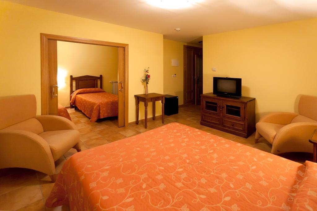Complejo Turistico Bielsa Hotel Y Camping Номер фото
